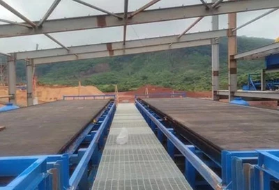 Filtre de ceinture sous vide bien installé en Sierra Leone